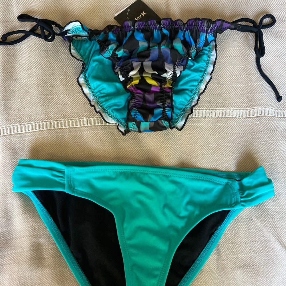 Hurley swimsuit bottoms